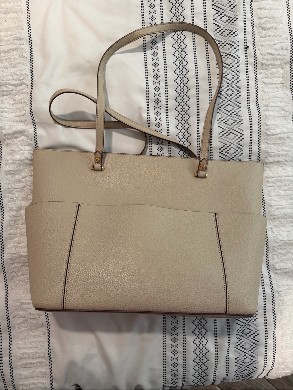 Anne Klein Classic Beige Leather Tote Bag - Neutral Beige